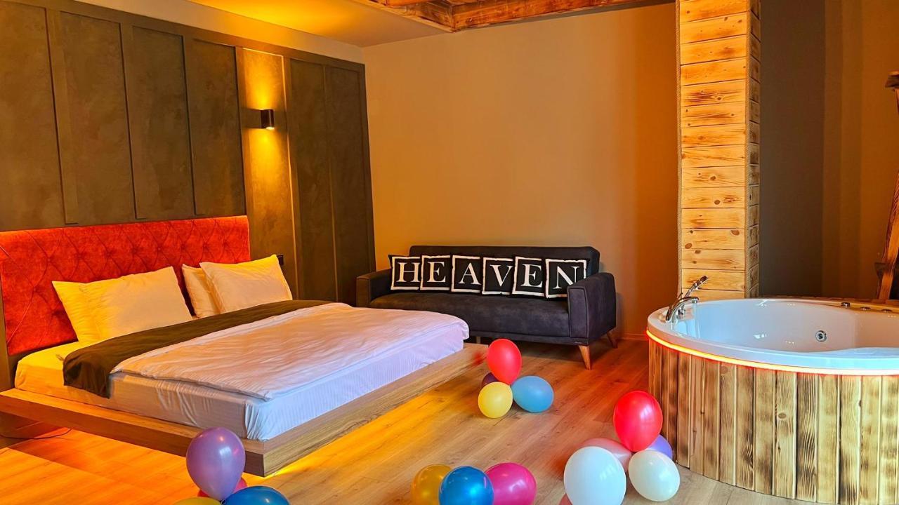 Heaven Vip Wooden Palace Bed and Breakfast Ardeşen Exterior foto
