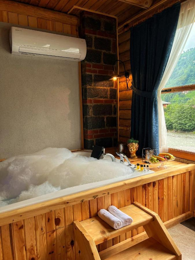Heaven Vip Wooden Palace Bed and Breakfast Ardeşen Exterior foto